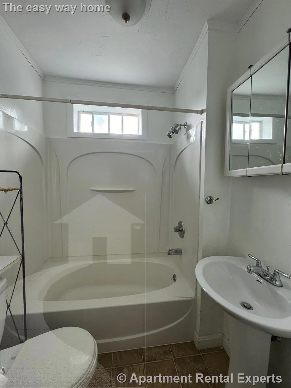 3 bed, 1 bath apartment for rent at 11 Concord Ave Unit 2, Inman Square — photo 3 of 18