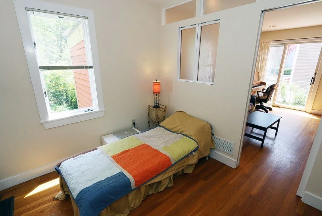 3 bed, 2 bath apartment for rent at 11 Concord Sq Unit 2A, South End — photo 2 of 7