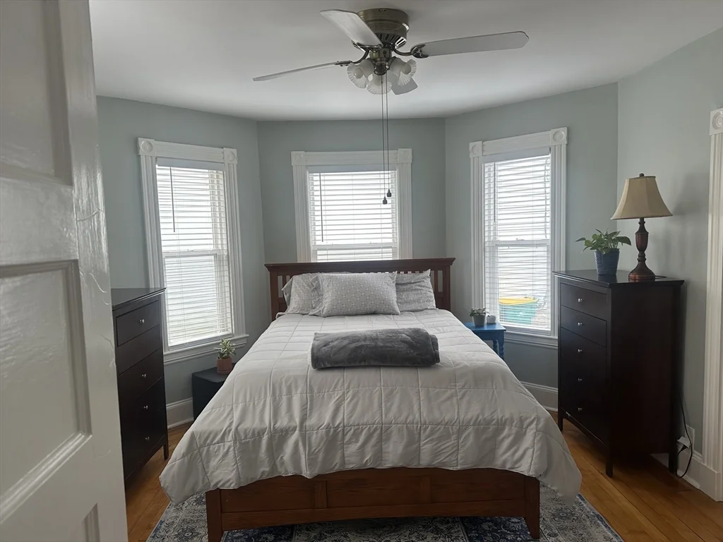 1 bed, 1 bath apartment for rent at 11 Crescent Ave Unit 11, Norwood — photo 4 of 11
