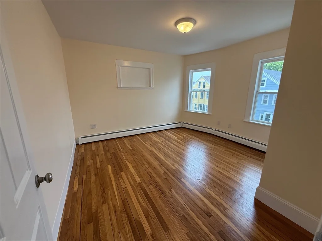 3 bed, 1 bath apartment for rent at 11 Dalrymple St Unit 3, Jamaica Plain — photo 5 of 13
