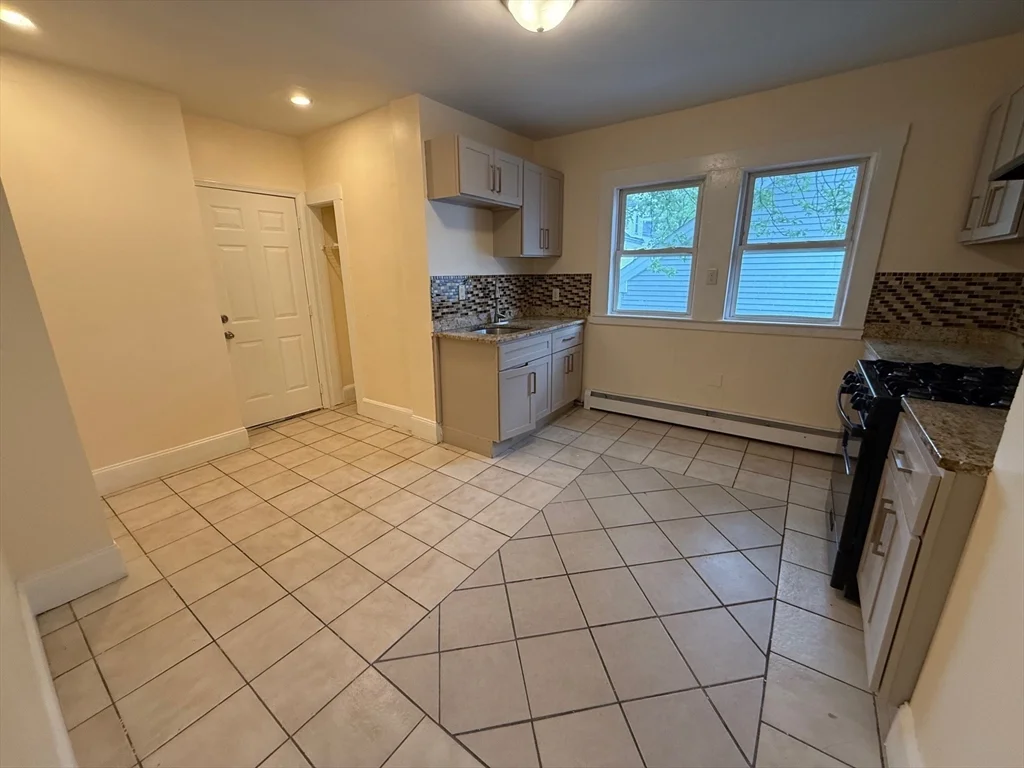 3 bed, 1 bath apartment for rent at 11 Dalrymple St Unit 3, Jamaica Plain — photo 8 of 13