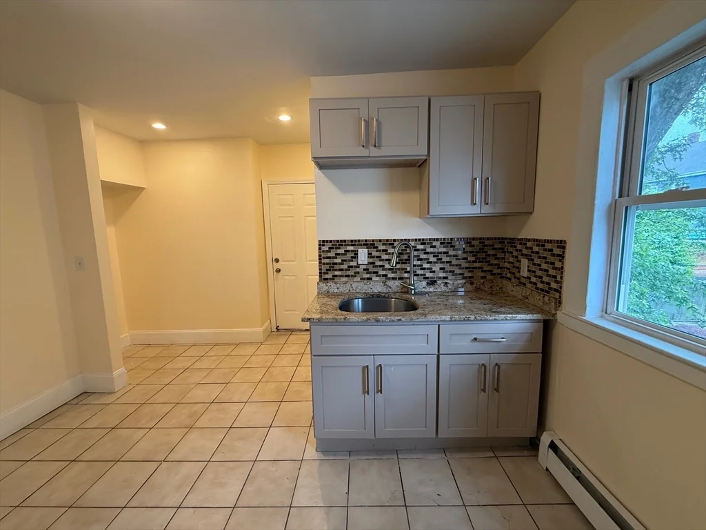 3 bed, 1 bath apartment for rent at 11 Dalrymple St Unit 3, Jamaica Plain — photo 11 of 13