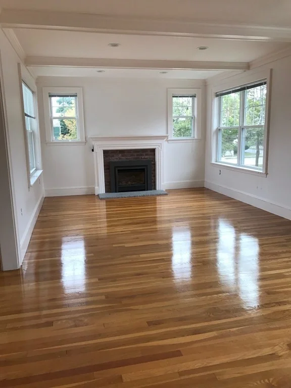 3 bed, 2 bath apartment for rent at 11 Dalton Rd Unit 11, Belmont — photo 2 of 14