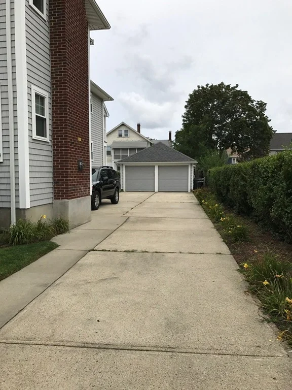 3 bed, 2 bath apartment for rent at 11 Dalton Rd Unit 11, Belmont — photo 14 of 14