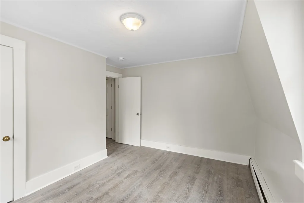 1 bed, 1 bath apartment for rent at 11 Dartmouth St Unit B, Maynard — photo 8 of 9