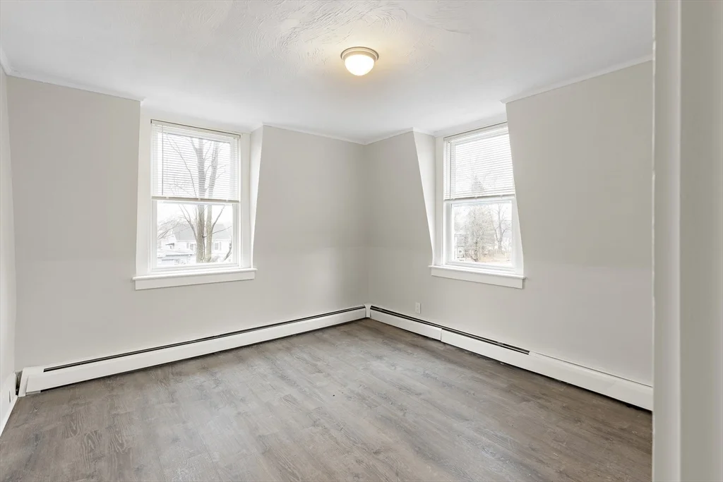 1 bed, 1 bath apartment for rent at 11 Dartmouth St Unit B, Maynard — photo 7 of 9