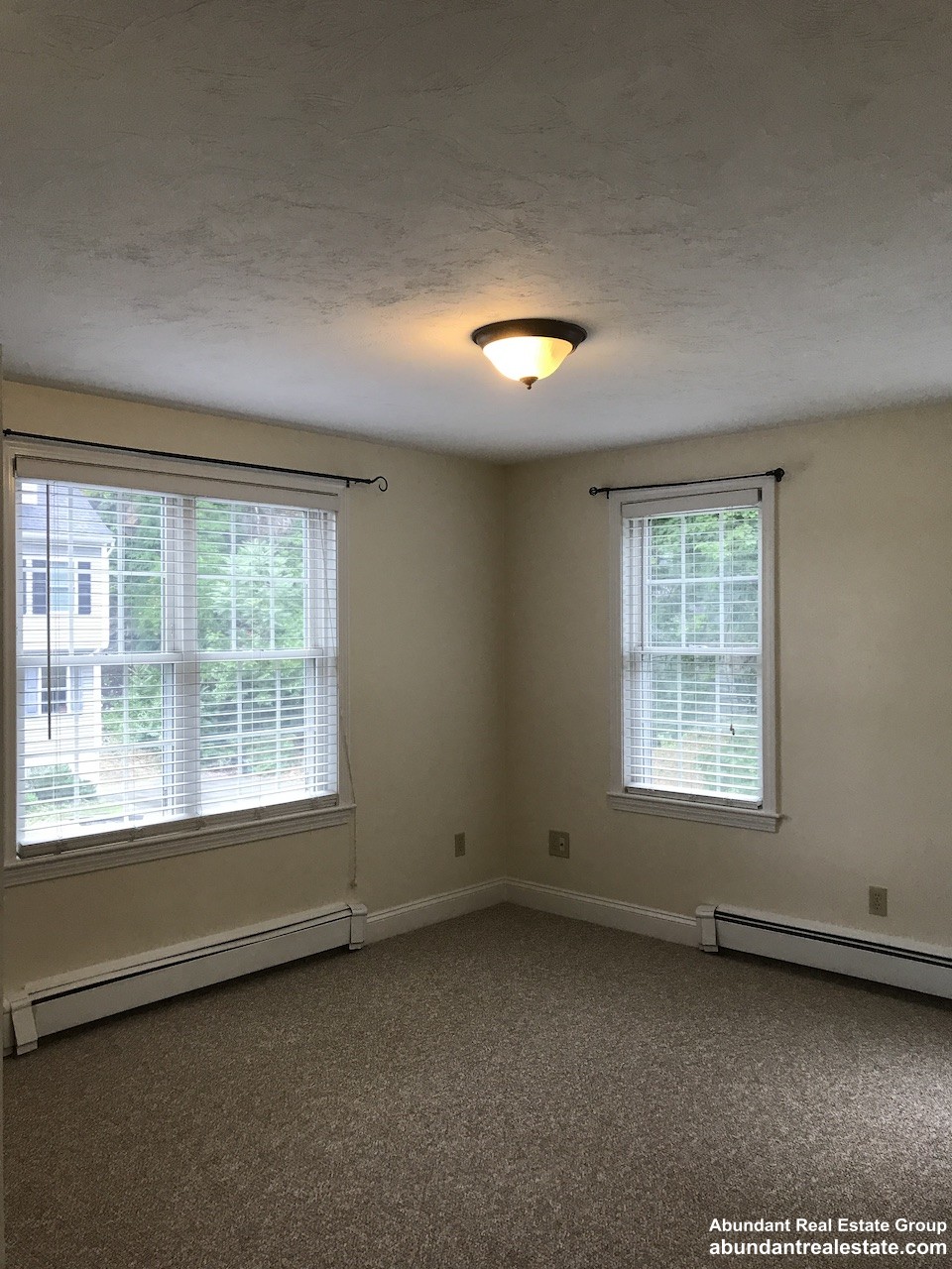 4 bed, 3 bath apartment for rent at 11 Dell Ave Unit SF, Medford — photo 9 of 28