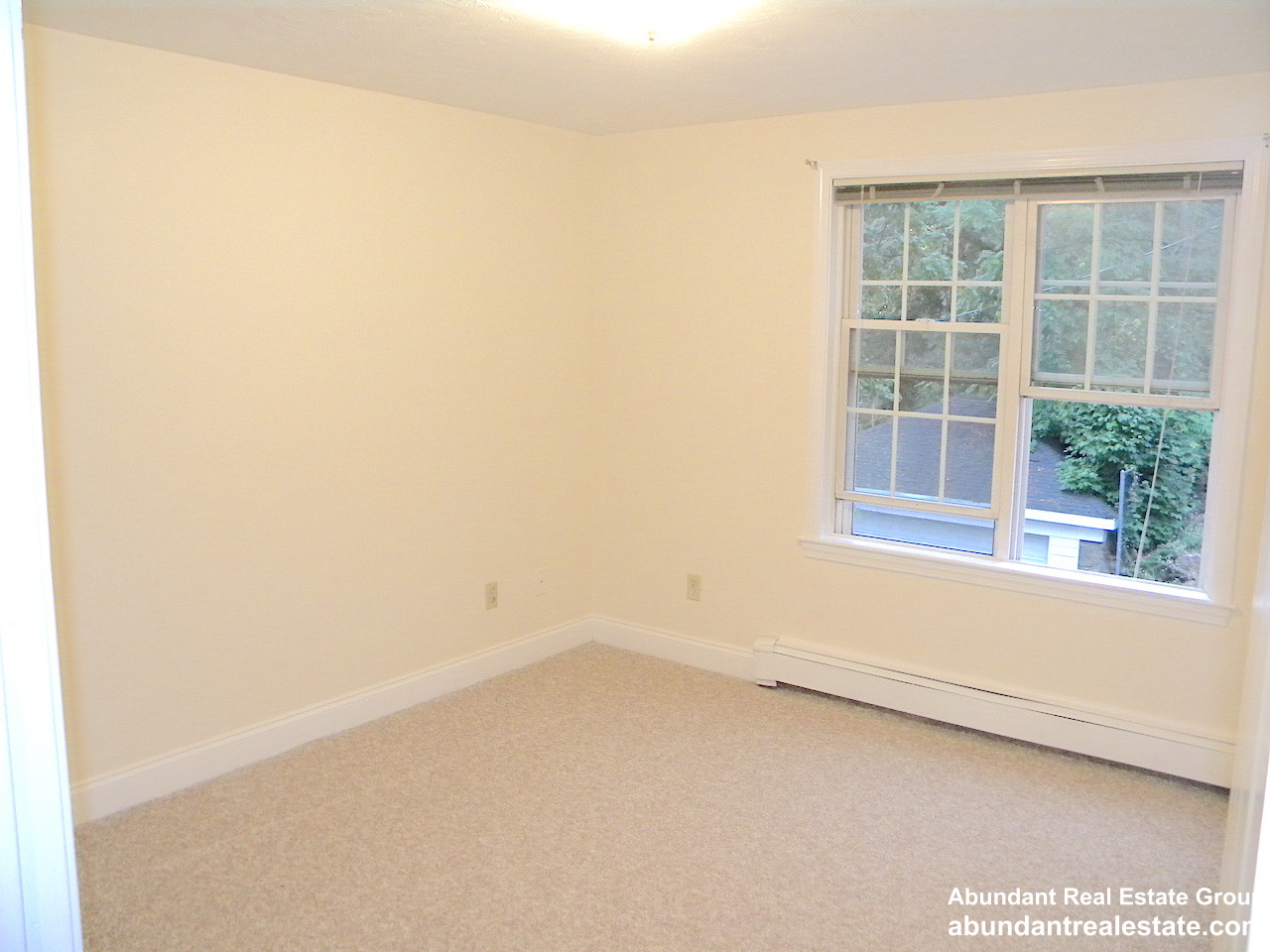 4 bed, 3 bath apartment for rent at 11 Dell Ave Unit SF, Medford — photo 17 of 28