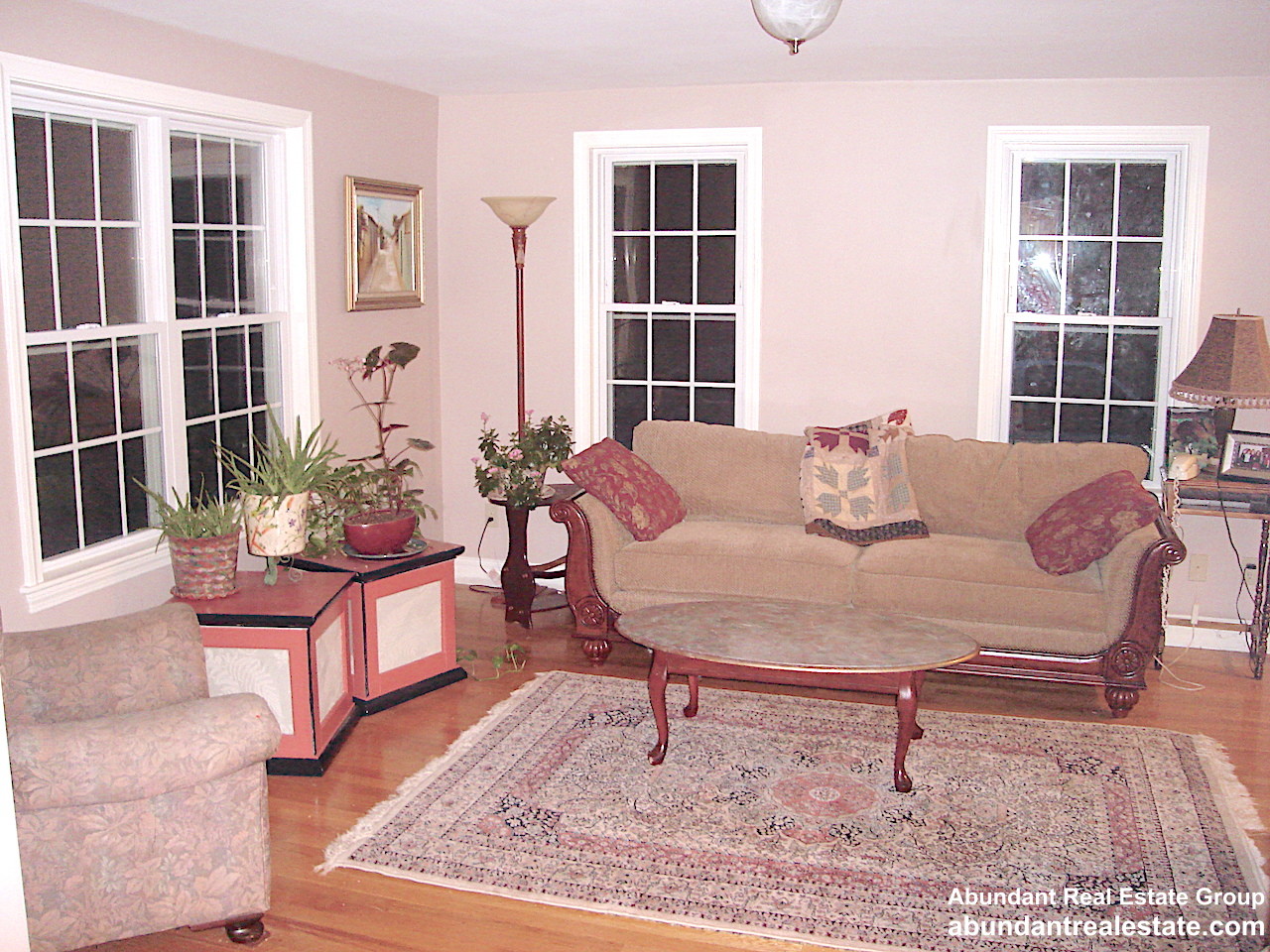 4 bed, 3 bath apartment for rent at 11 Dell Ave Unit SF, Medford — photo 8 of 28
