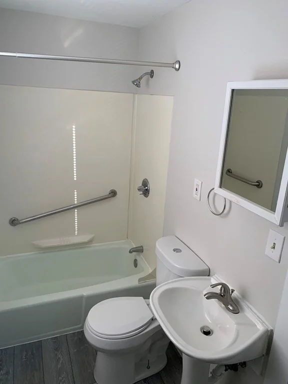 1 bed, 1 bath apartment for rent at 11 Derby St Unit 1, Waltham — photo 7 of 7