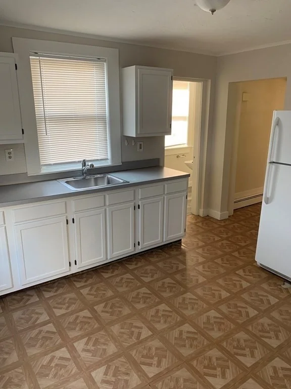 1 bed, 1 bath apartment for rent at 11 Derby St Unit 1, Waltham