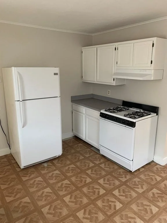 1 bed, 1 bath apartment for rent at 11 Derby St Unit 1, Waltham — photo 2 of 7