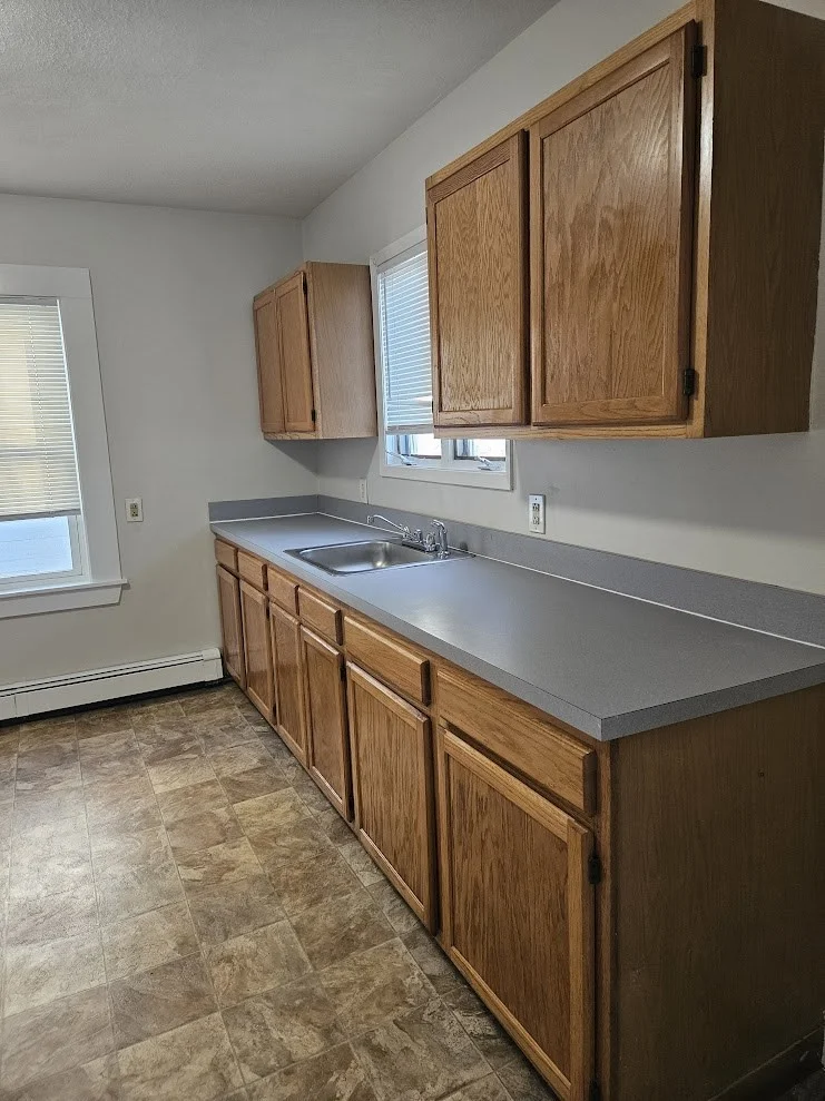 1 bed, 1 bath apartment for rent at 11 Derby St Unit 2, Waltham — photo 3 of 13