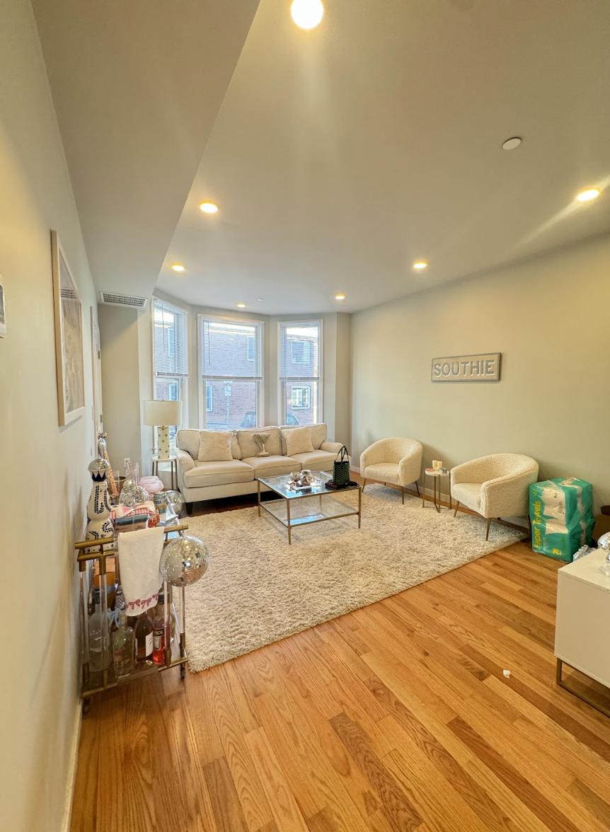 3 bed, 2 bath apartment for rent at 11 Douglas St Unit 1, South Boston — photo 4 of 10