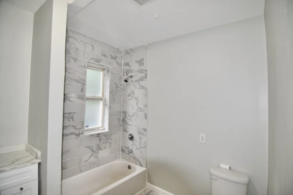 4 bed, 1 bath apartment for rent at 11 Drummond St Unit 1, Dorchester — photo 14 of 27