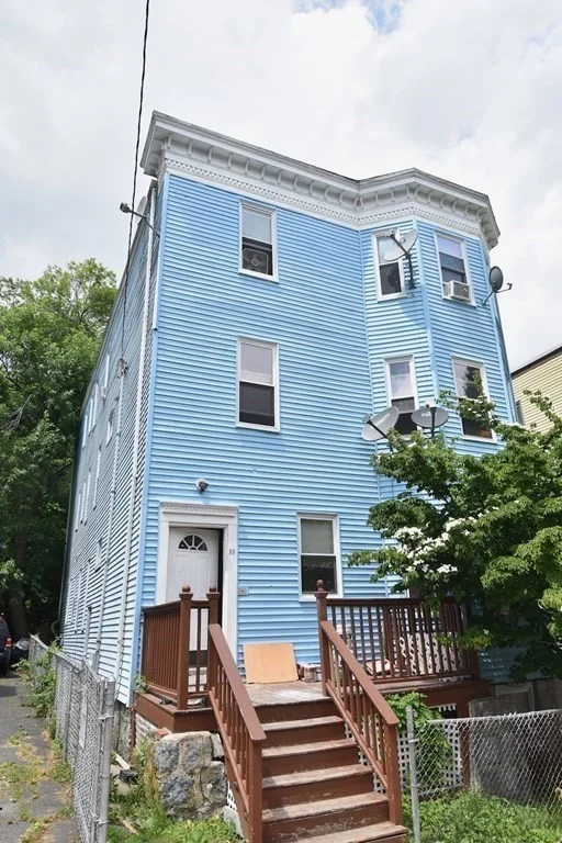 4 bed, 1 bath apartment for rent at 11 Drummond St Unit 1, Dorchester — photo 16 of 27