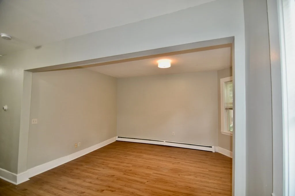 4 bed, 1 bath apartment for rent at 11 Drummond St Unit 1, Dorchester — photo 24 of 27