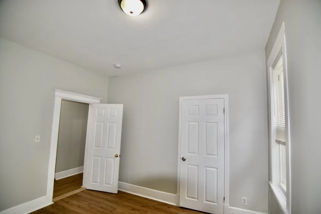 4 bed, 1 bath apartment for rent at 11 Drummond St Unit 1, Dorchester — photo 21 of 27