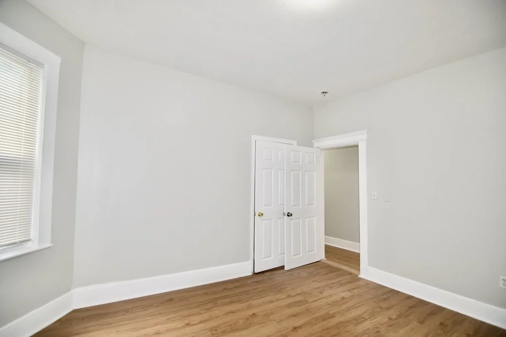 4 bed, 1 bath apartment for rent at 11 Drummond St Unit 1, Dorchester — photo 19 of 27