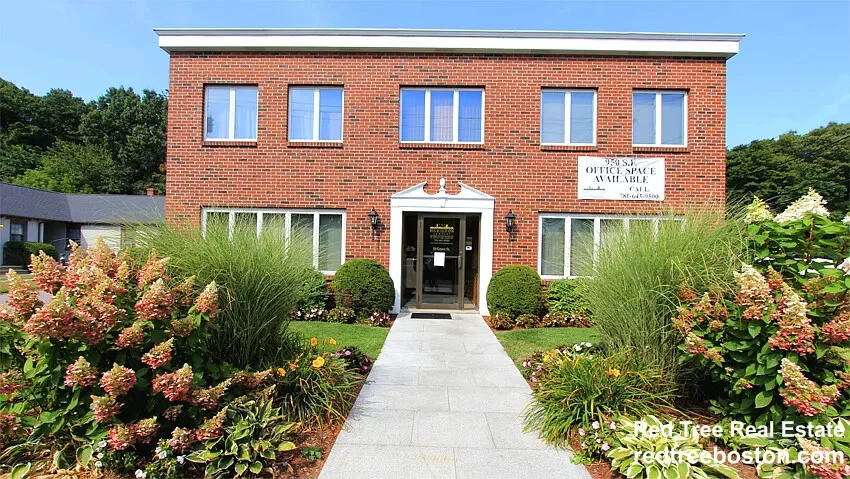 Studio bed, 1 bath apartment for rent at 11 Dudley St Unit C, Arlington — photo 11 of 13