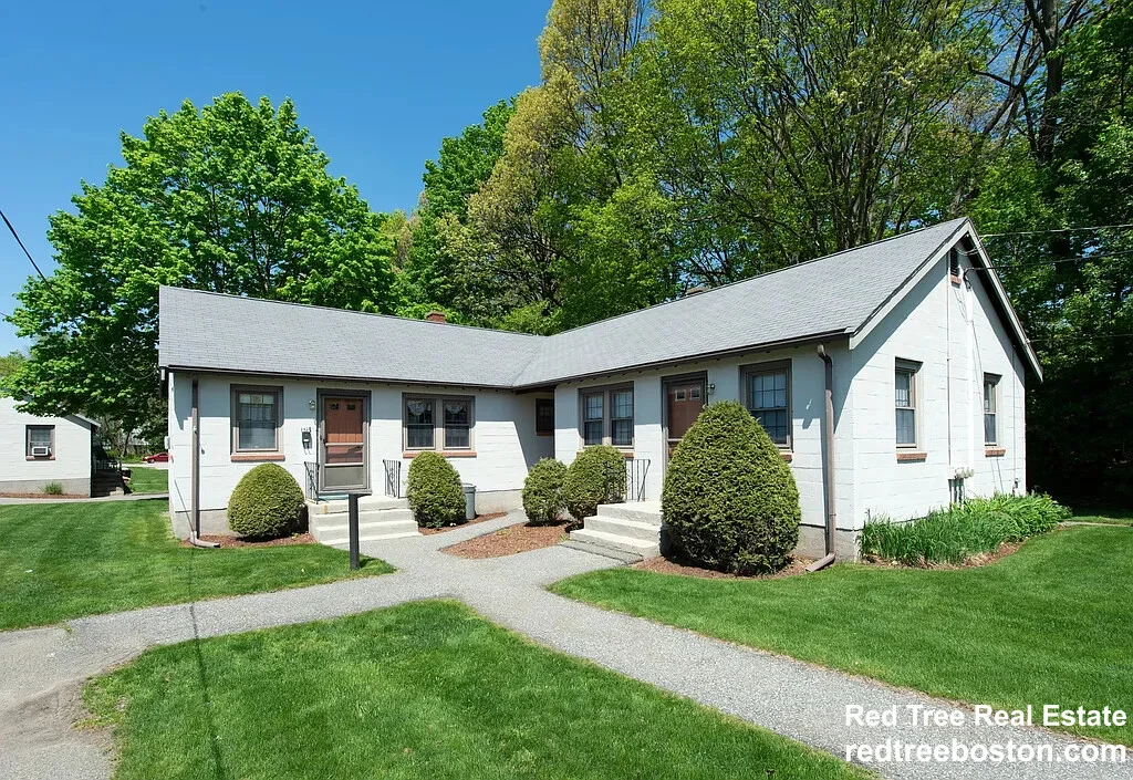 Studio bed, 1 bath apartment for rent at 11 Dudley St Unit C, Arlington — photo 13 of 13
