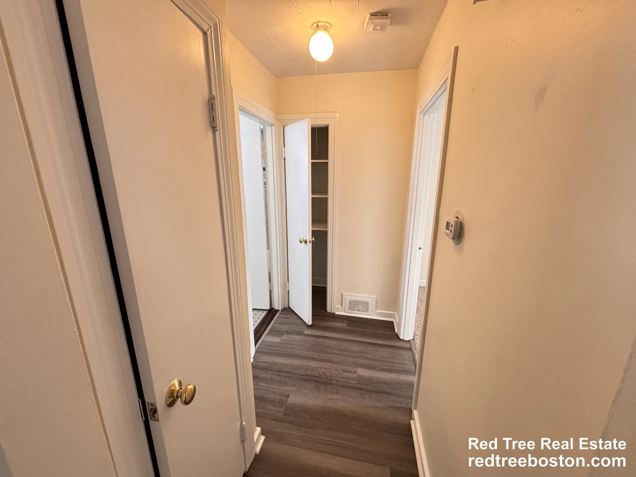 Studio bed, 1 bath apartment for rent at 11 Dudley St Unit C, Arlington — photo 6 of 13