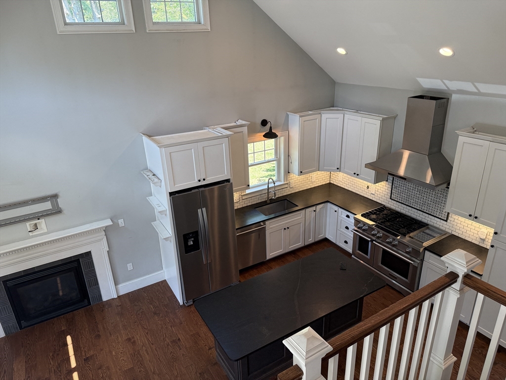 3 bed, 3 bath apartment for rent at 11 Durant Rd, Wellesley — photo 17 of 28