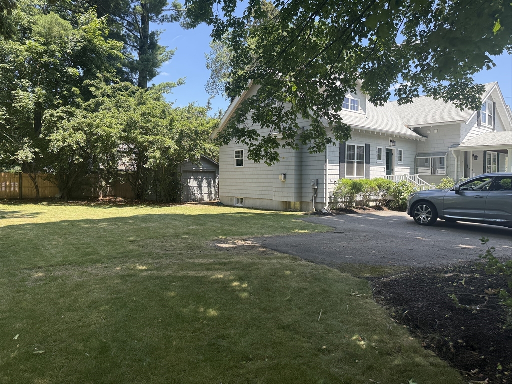 3 bed, 3 bath apartment for rent at 11 Durant Rd, Wellesley — photo 24 of 28