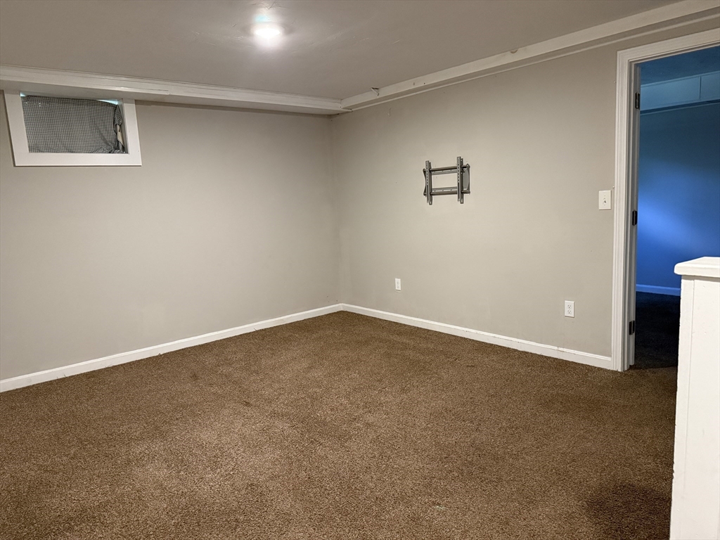 3 bed, 3 bath apartment for rent at 11 Durant Rd, Wellesley — photo 11 of 28
