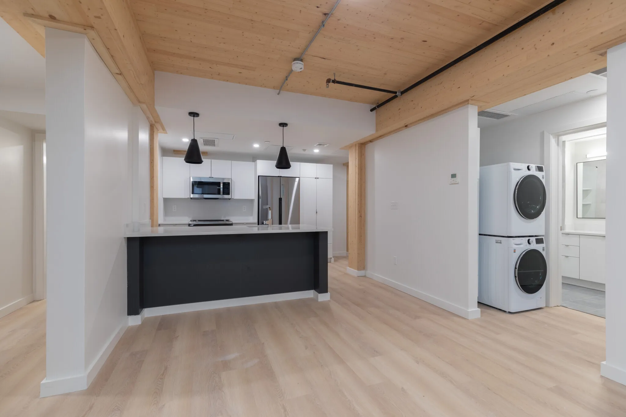 3 bed, 2 bath apartment for rent at 11 East Lenox St Unit 302, Roxbury — photo 9 of 27