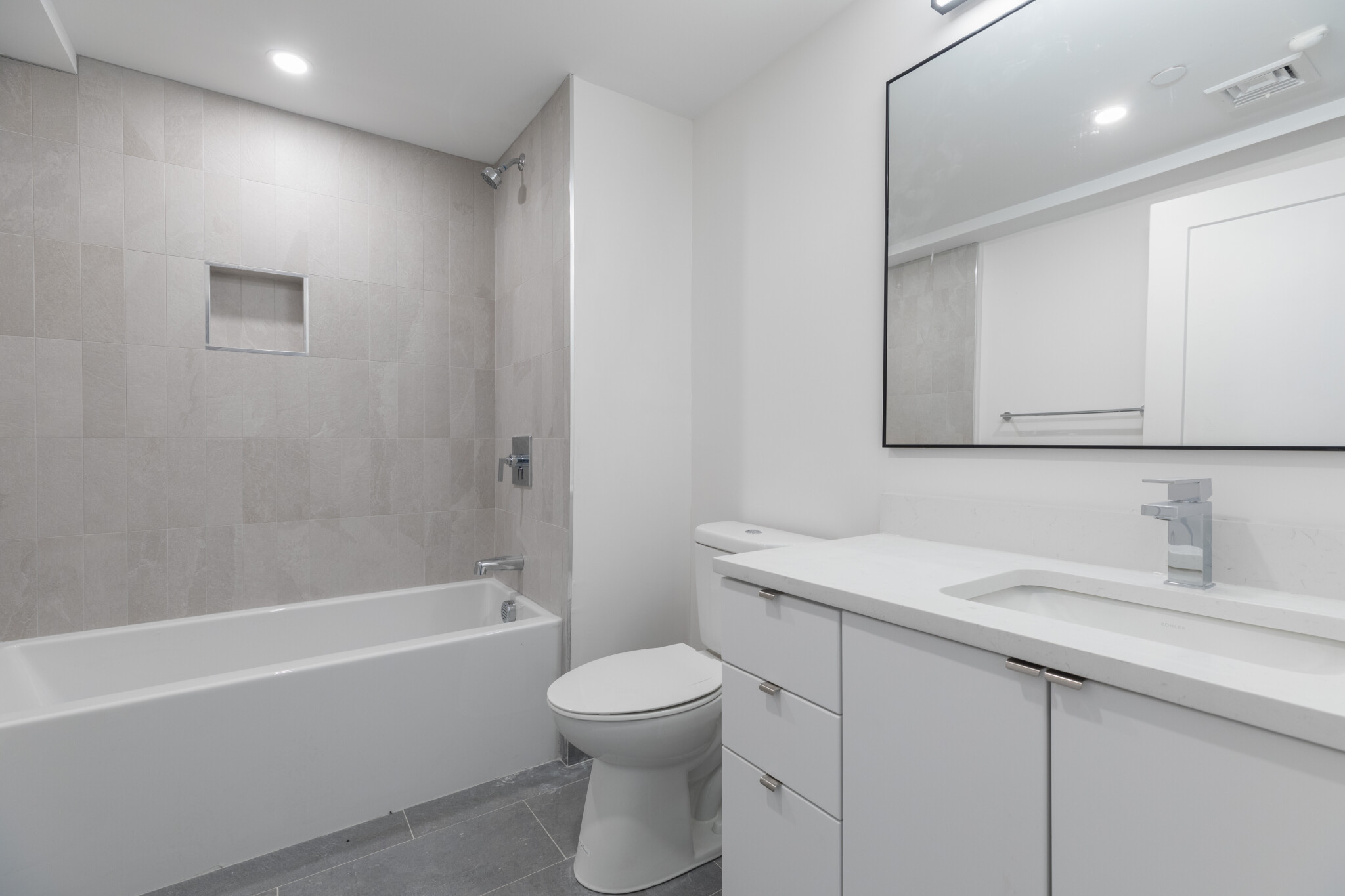 Studio bed, 1 bath apartment for rent at 11 East Lenox St Unit 306D, Roxbury — photo 6 of 6
