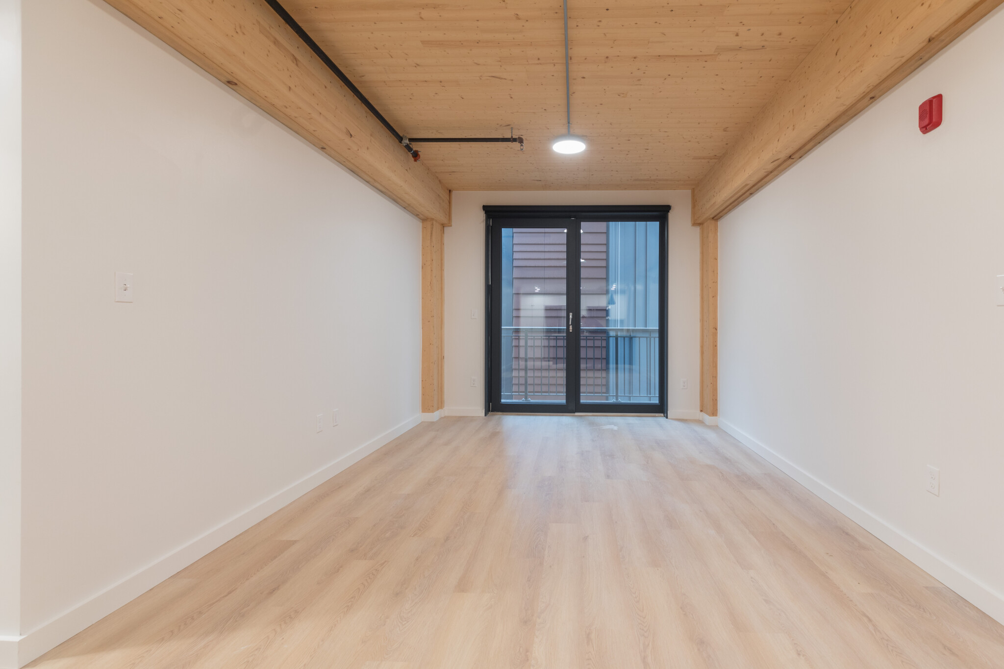 3 bed, 2 bath apartment for rent at 11 East Lenox St Unit 402D, Roxbury — photo 14 of 15