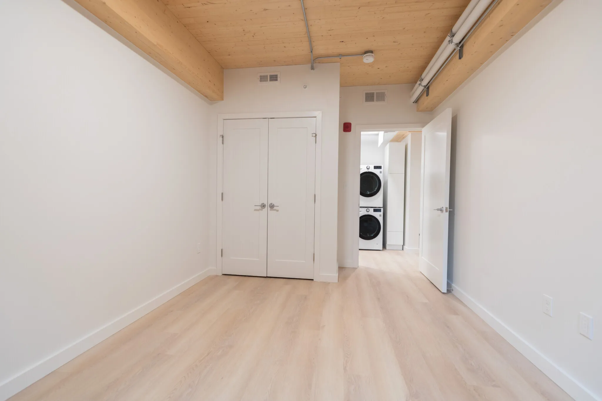 2 bed, 1 bath apartment for rent at 11 East Lenox St Unit 503, Roxbury — photo 7 of 22