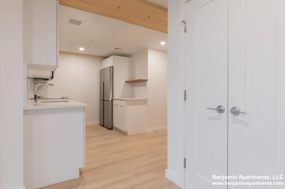 2 bed, 1 bath apartment for rent at 11 East Lenox St Unit 504, Roxbury — photo 5 of 7