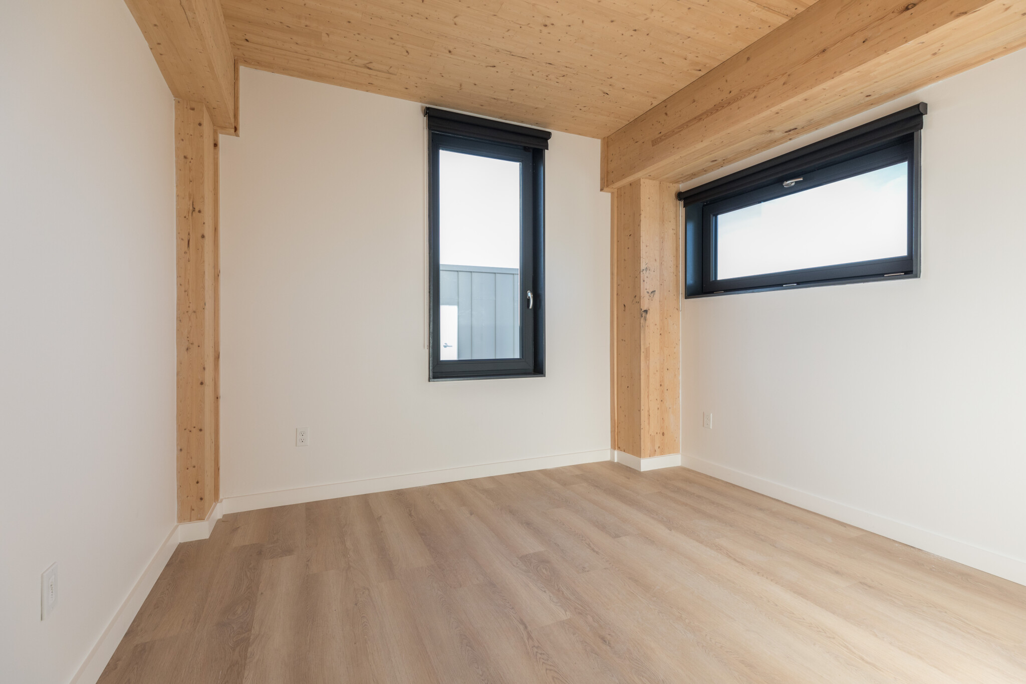 3 bed, 2 bath apartment for rent at 11 East Lenox St Unit 602L, Roxbury — photo 11 of 14