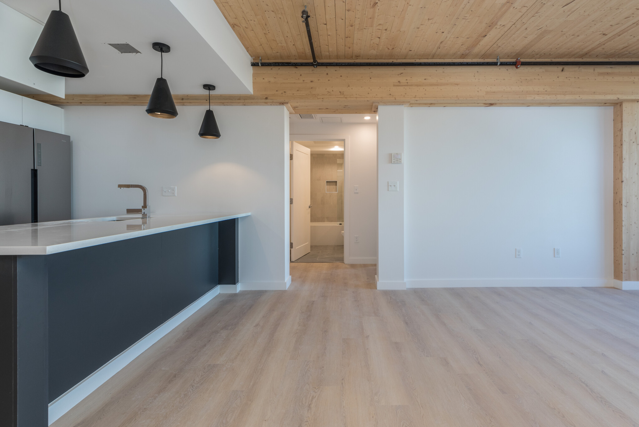 3 bed, 2 bath apartment for rent at 11 East Lenox St Unit 700, Roxbury — photo 12 of 17