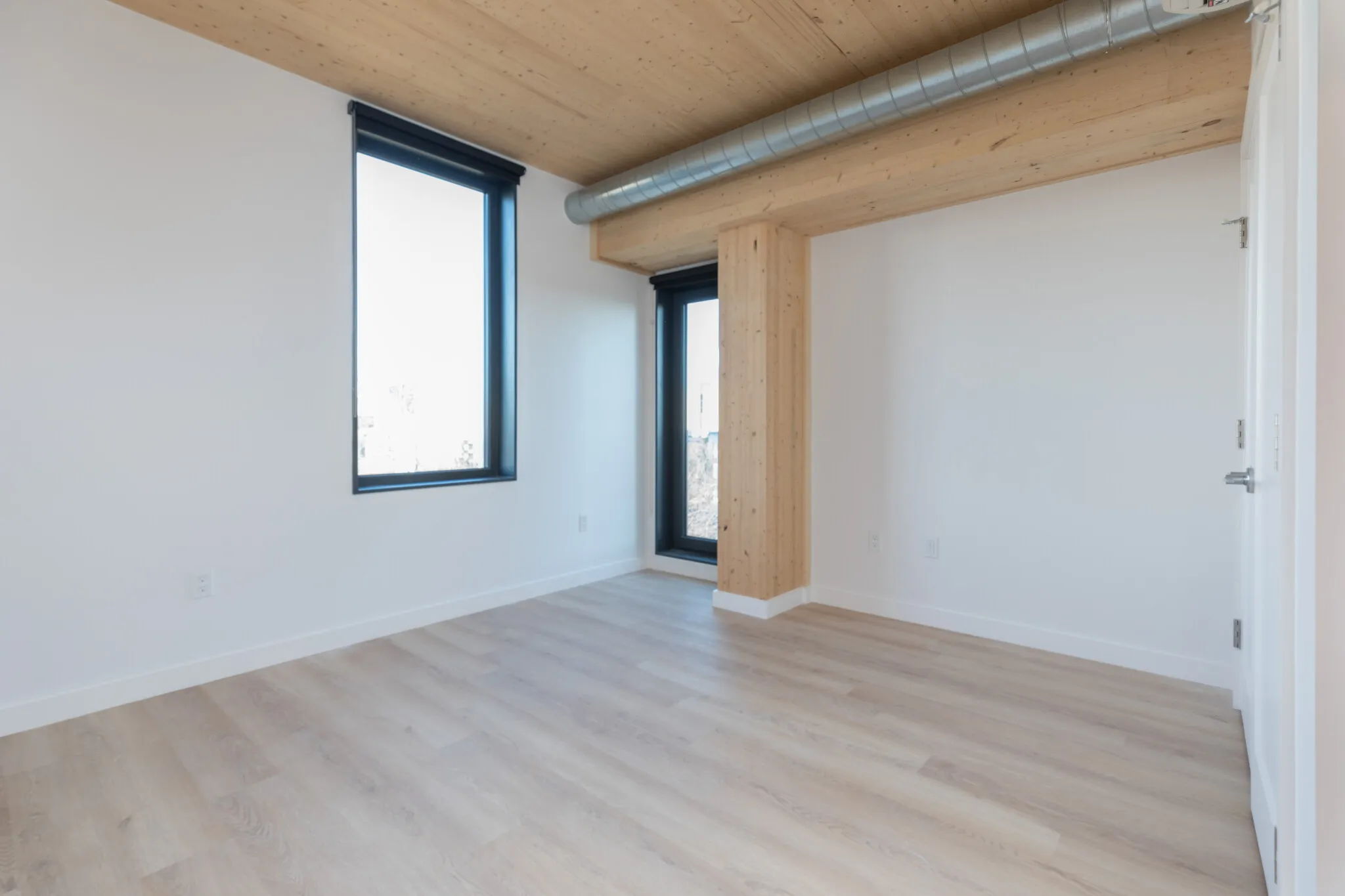 3 bed, 2 bath apartment for rent at 11 East Lenox St Unit 705, Roxbury — photo 7 of 28