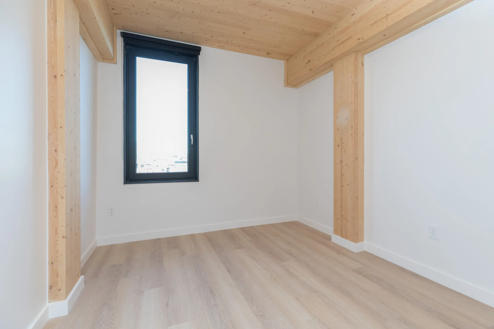 3 bed, 2 bath apartment for rent at 11 East Lenox St Unit 705, Roxbury — photo 12 of 28