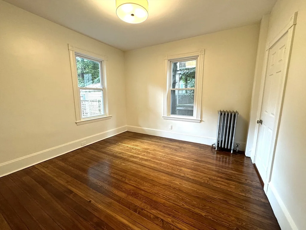 3 bed, 2 bath apartment for rent at 11 East Milton Rd Unit 1, High Street Hill — photo 11 of 25