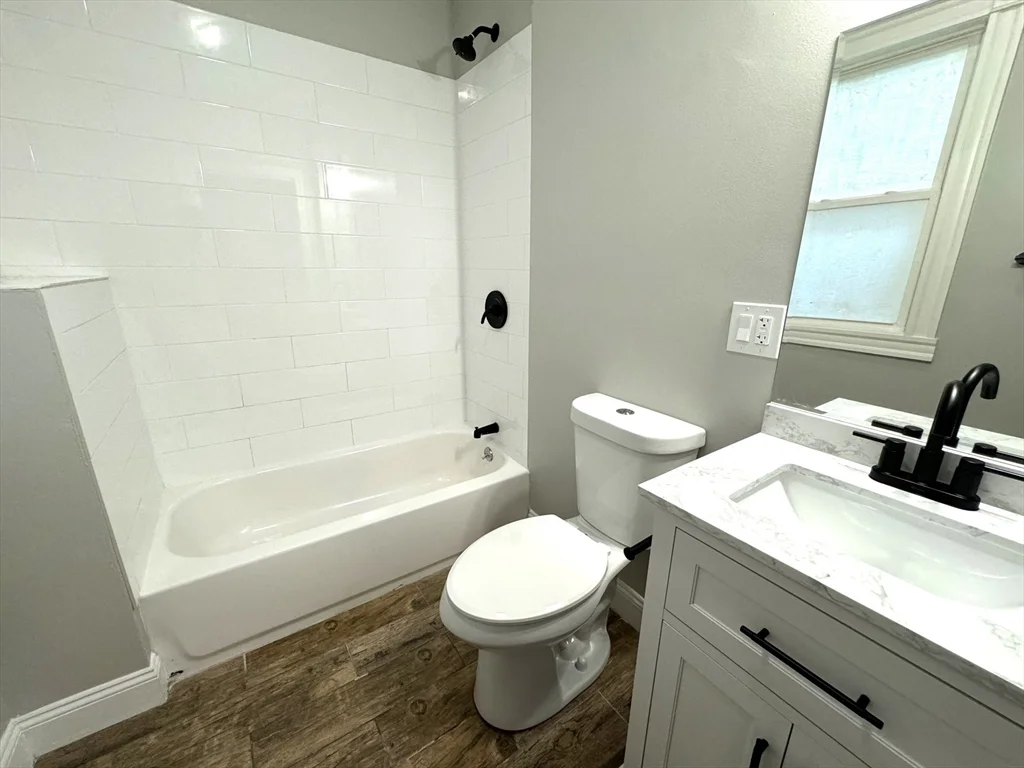 3 bed, 2 bath apartment for rent at 11 East Milton Rd Unit 1, High Street Hill — photo 21 of 25
