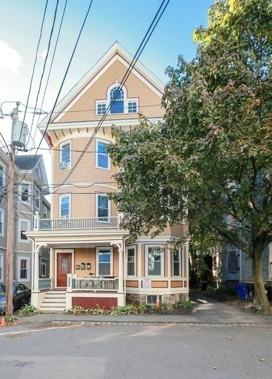 3 bed, 2 bath apartment for rent at 11 East Milton Rd Unit 1, High Street Hill — photo 24 of 25