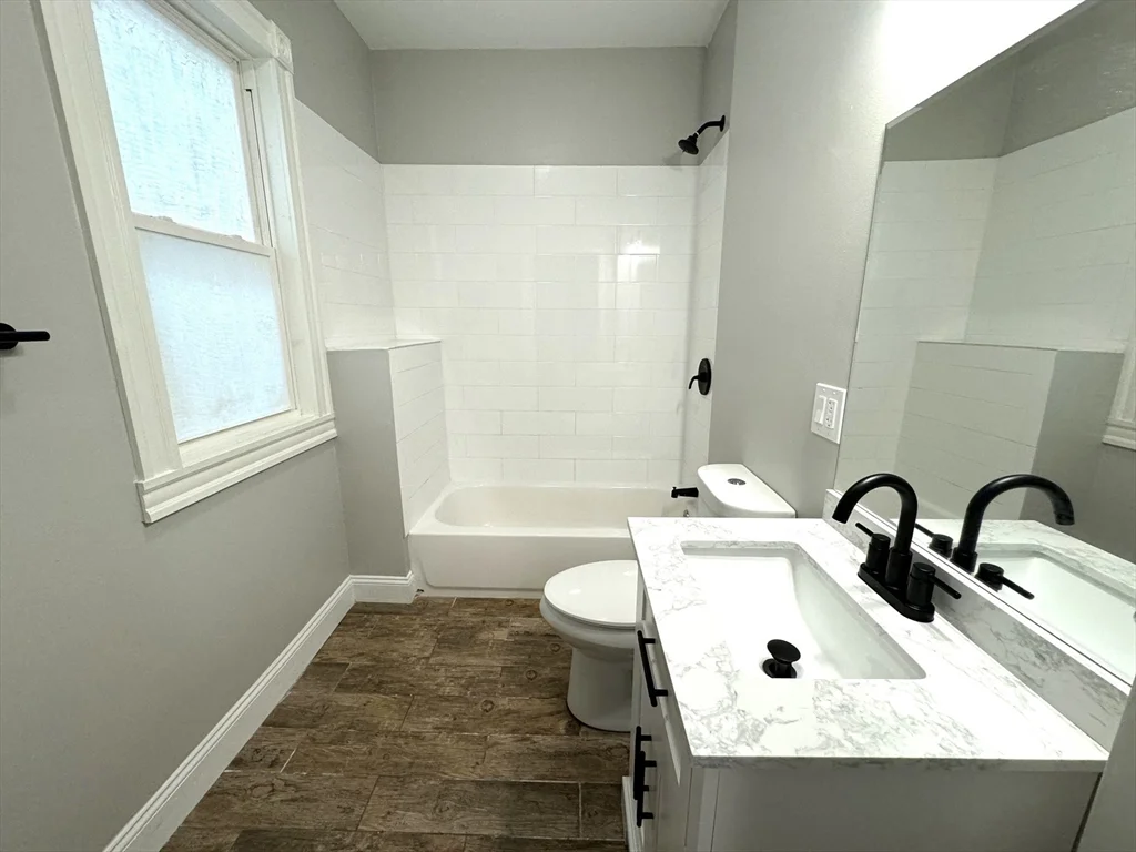 3 bed, 2 bath apartment for rent at 11 East Milton Rd Unit 1, High Street Hill — photo 20 of 25