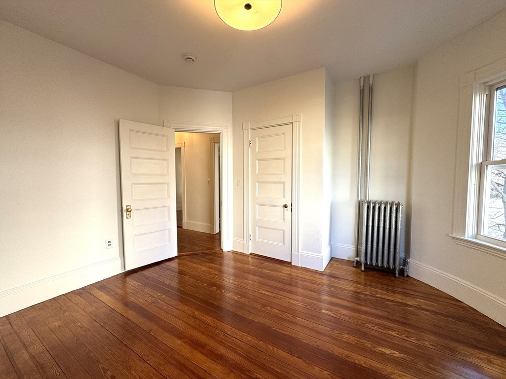 4 bed, 2 bath apartment for rent at 11 East Milton Rd Unit 2, Brookline — photo 14 of 23