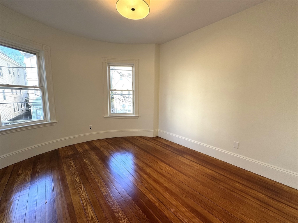 4 bed, 2 bath apartment for rent at 11 East Milton Rd Unit 2, Brookline — photo 16 of 23