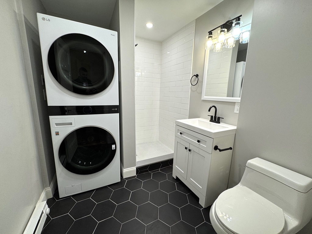 4 bed, 2 bath apartment for rent at 11 East Milton Rd Unit 2, Brookline — photo 6 of 23