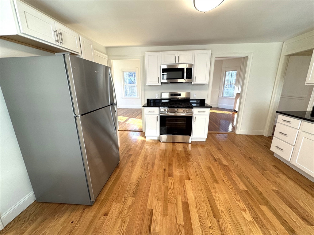 4 bed, 2 bath apartment for rent at 11 East Milton Rd Unit 2, Brookline — photo 4 of 23