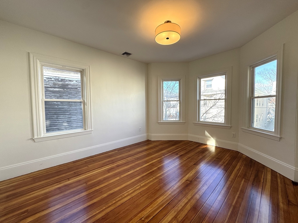 4 bed, 2 bath apartment for rent at 11 East Milton Rd Unit 3, Brookline — photo 13 of 25