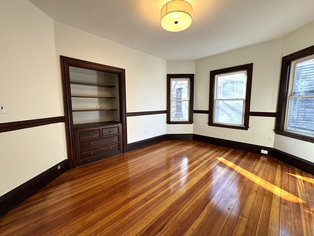 4 bed, 2 bath apartment for rent at 11 East Milton Rd Unit 3, Brookline — photo 10 of 25