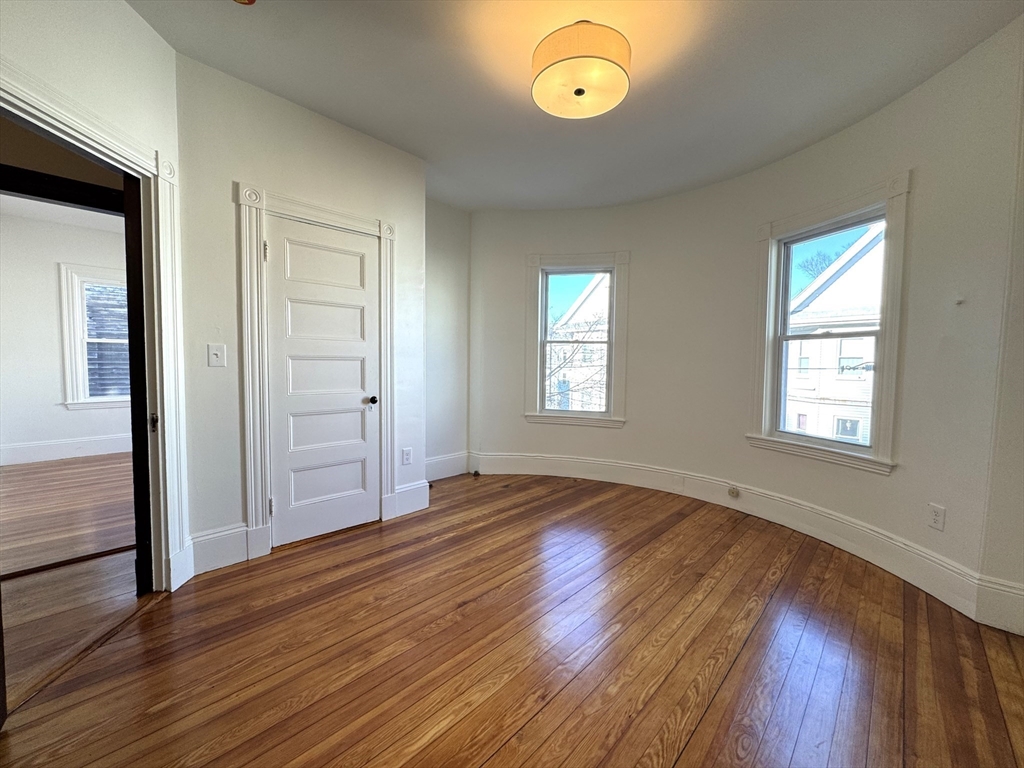 4 bed, 2 bath apartment for rent at 11 East Milton Rd Unit 3, Brookline — photo 15 of 25