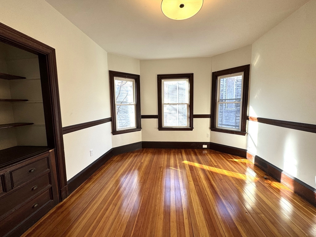 4 bed, 2 bath apartment for rent at 11 East Milton Rd Unit 3, Brookline — photo 9 of 25